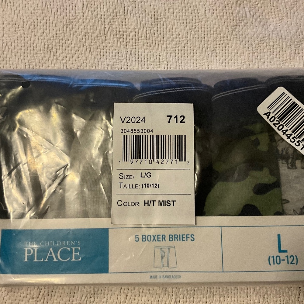 NWT The Children’s Place 5 pack Boxer Briefs Size Large
